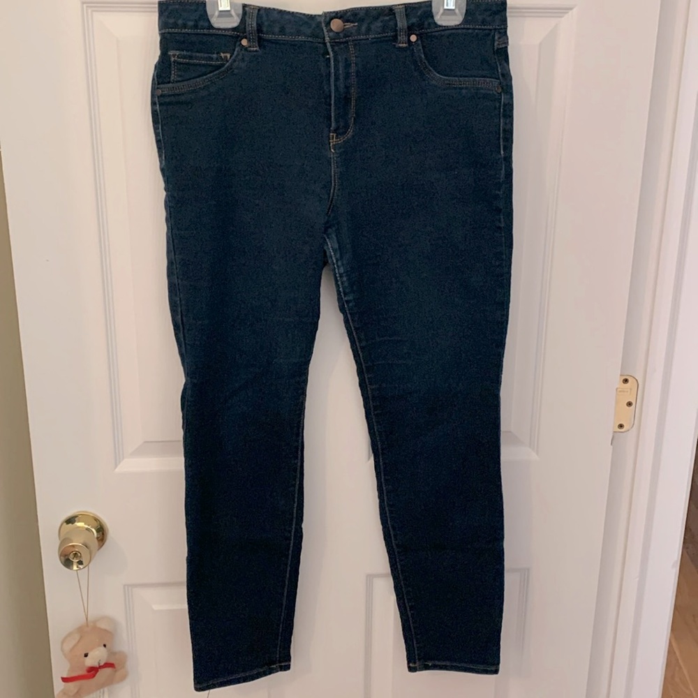Skinny D. Jeans
